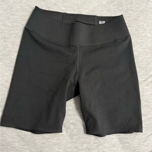 Women Uniqlo Airism Biker Shorts